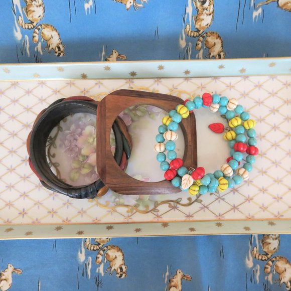 None Jewelry - Vintage Set of 3 Bohemian Bangles